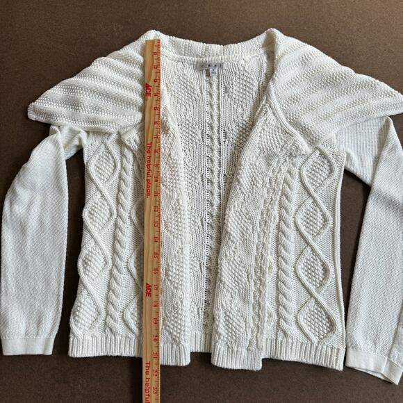 CAbi Cable Sweater White Small Style 193 Old Money Closet Staple Loose Knit EUC - Picture 9 of 9